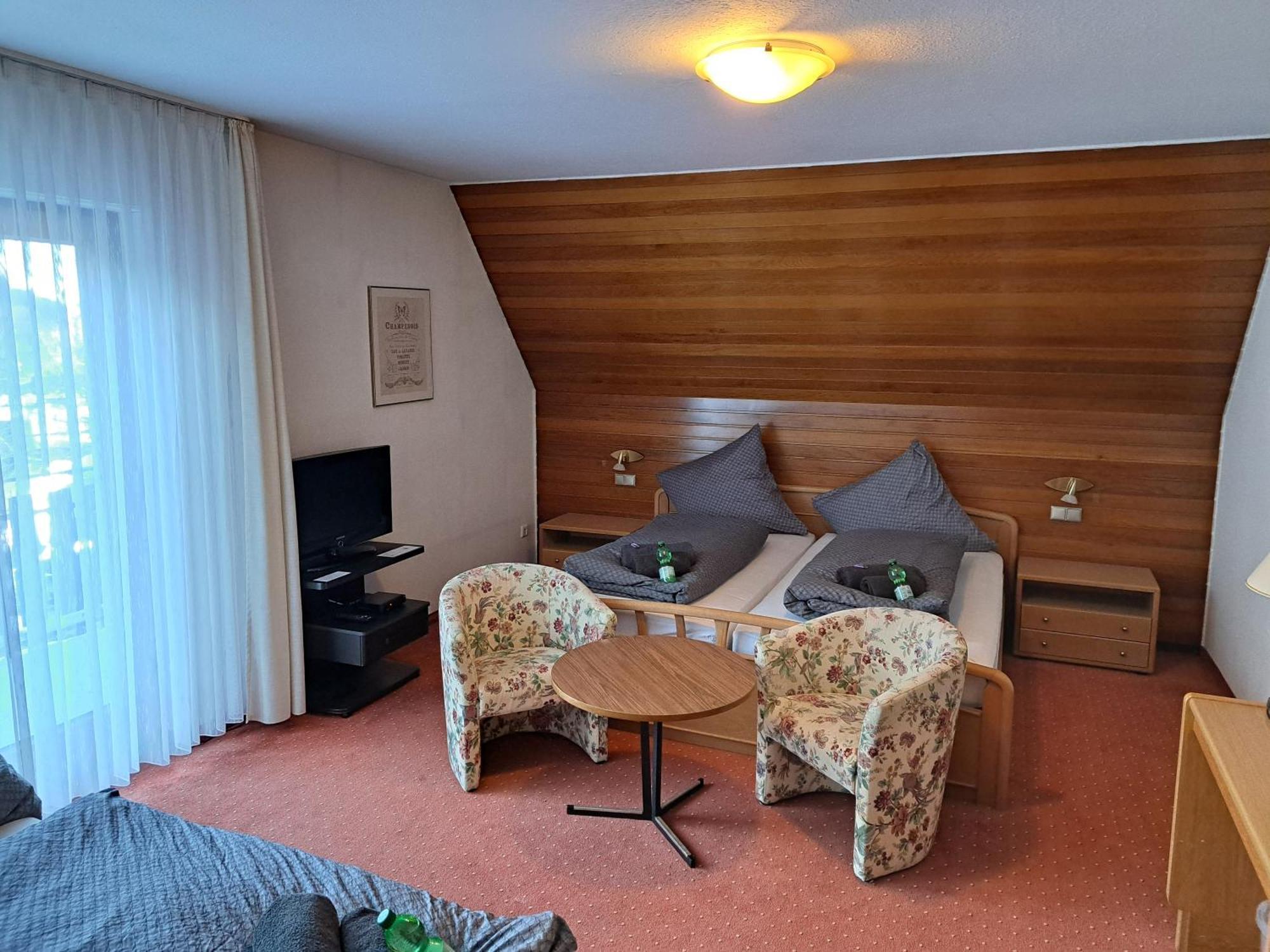 Gasthof Walhalja Schmallenberg Esterno foto